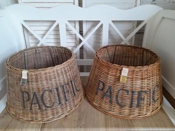 Set van 2 rattan medium pacific lampenkappen riviera maison  beschikbaar voor biedingen