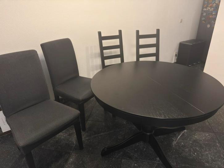 Gratis Ikea Eettafel met 4 Stoelen - Gebruikt, Huis en Inrichting, Tafels | Eettafels, Gebruikt, 100 tot 150 cm, Vier personen