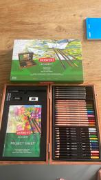 Derwent academy box, Hobby en Vrije tijd, Tekenen, Ophalen of Verzenden, Zo goed als nieuw