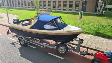 Wato 490 sloep met Yamaha 15 pk viertakt Powertrim beschikbaar voor biedingen