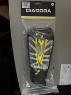 Scheenbeschermers Diadora maat L, Sport en Fitness, Maat L, Ophalen, Nieuw, Overige typen