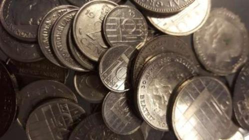 U ontvangt 5 kilo Nikkel Nederlandse munten van 1948 t/m 200, Postzegels en Munten, Munten | Nederland, Setje, 10 cent, Ophalen of Verzenden