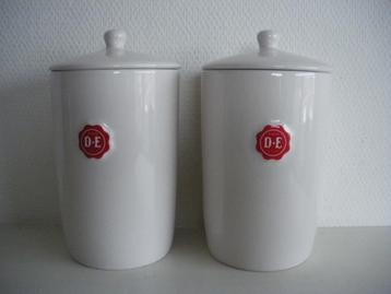Douwe Egberts  potten beschikbaar voor biedingen