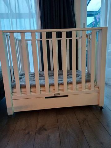 Bopita Box met lade en wieltjes beschikbaar voor biedingen