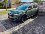 Dacia Jogger Hybrid 140pk Aut 7pl 2024 Grijs, Auto's, 730 kg, 74 €/maand, 750 kg, 4 cilinders