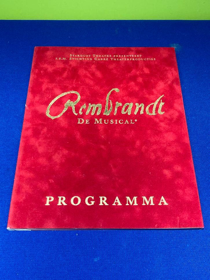 Rembrandt de Musical - Programmaboek Carré 2006, Boeken, Catalogussen en Folders, Zo goed als nieuw, Catalogus, Ophalen of Verzenden