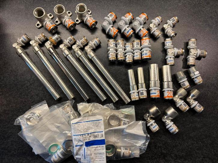 38x uponor koppeling, Doe-het-zelf en Verbouw, Buizen en Afvoer, Nieuw, Ophalen of Verzenden