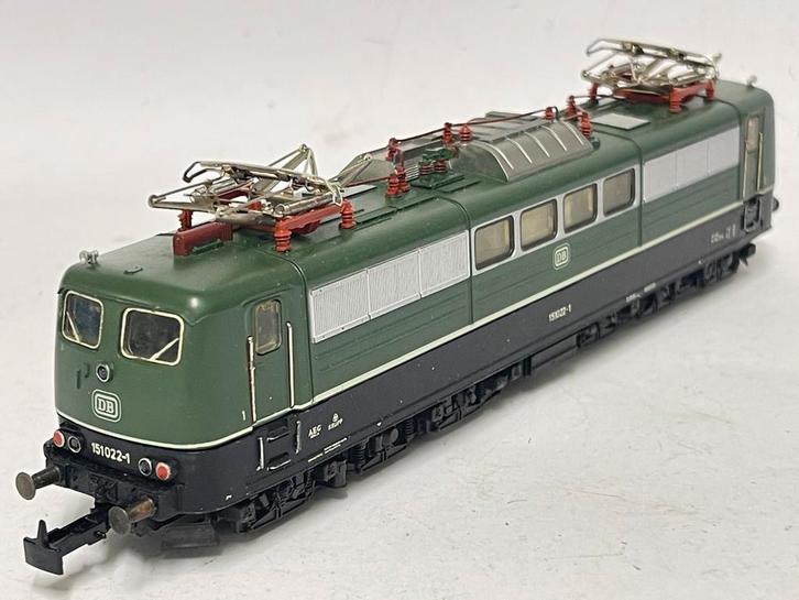 * NIEUWSTAAT ! ** Märklin 3057 **, Hobby en Vrije tijd, Modeltreinen | H0, Zo goed als nieuw, Locomotief, Wisselstroom, Märklin