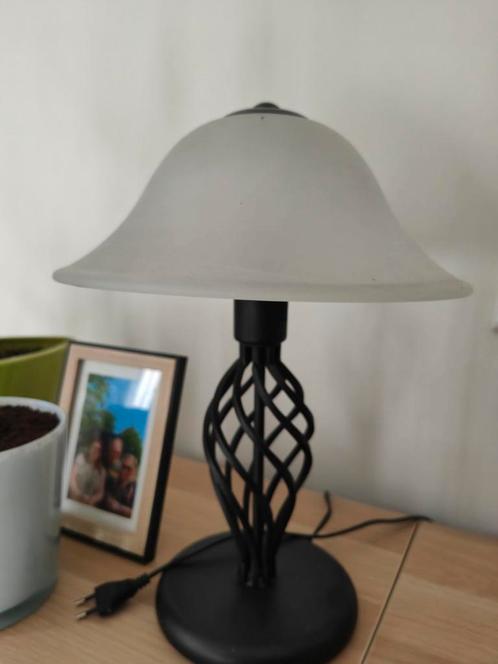 Gerookt glas tafellamp, Huis en Inrichting, Lampen | Tafellampen, Zo goed als nieuw, Minder dan 50 cm, Glas, Ophalen