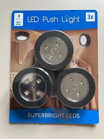 LED Push Light (druklampen) set 3 stuks Kleur zwart NIEUW beschikbaar voor biedingen
