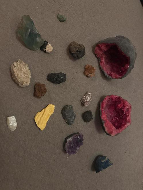 Mineralen en Gesteenten Collectie, Verzamelen, Mineralen en Fossielen, Mineraal, Ophalen of Verzenden