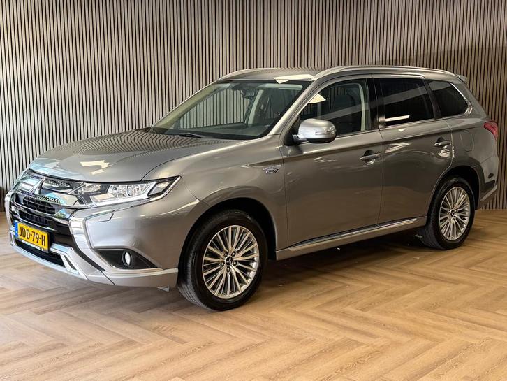 Mitsubishi Outlander 2.4 PHEV Intense 4WD CAMERA CRUISE CONT, Auto's, Mitsubishi, Bedrijf, Te koop, Outlander, 4x4, ABS, Achteruitrijcamera