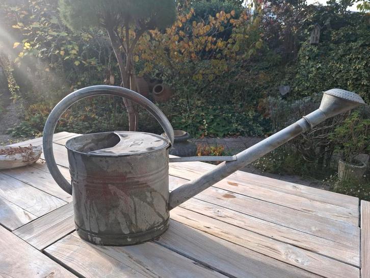 Zinken Gieter 13L - Lange Schenktuit, Tuin en Terras, Gieters, Gebruikt, Metaal, Ophalen of Verzenden