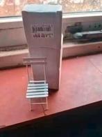reutter miniaturen stoel wit metaal, Verzamelen, Poppenhuizen en Toebehoren, Ophalen of Verzenden, Zo goed als nieuw, Poppenhuis