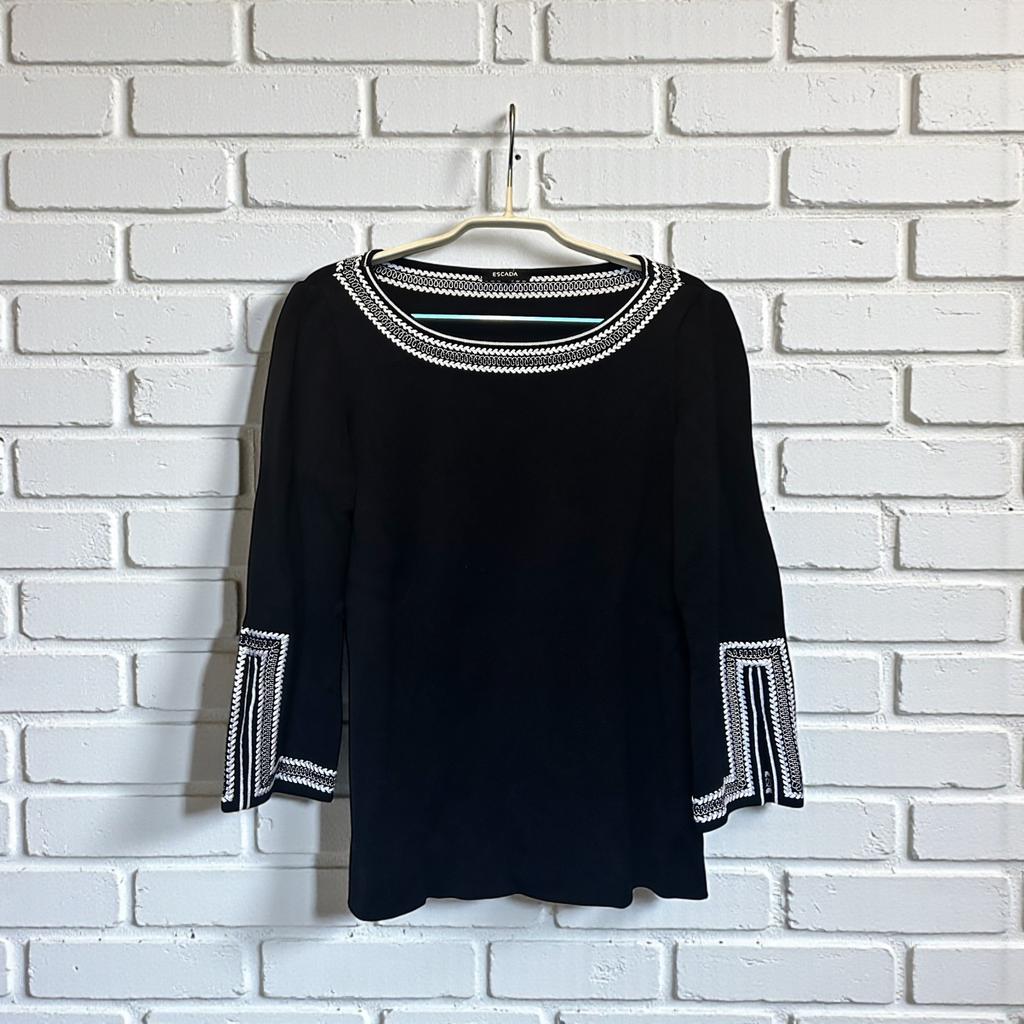 Escada Trui Mt 36 Zwart Wit Borduursel Oosterse Stijl Zijde, Kleding | Dames, Truien en Vesten, Zo goed als nieuw, Maat 36 (S)
