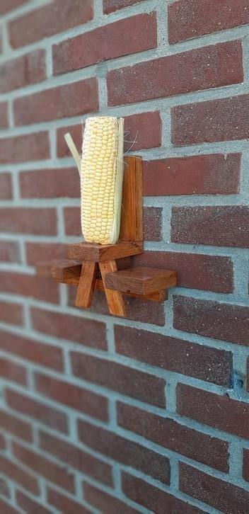 Eekhoorn picknick tafeltjes /voederbankjes 🐿🌽 beschikbaar voor biedingen