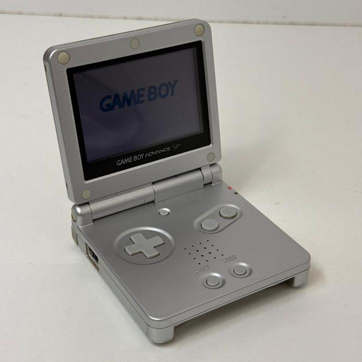Nintendo Gameboy Advance SP grijs | Gebruikte staat, Spelcomputers en Games, Games | Nintendo Game Boy, Gebruikt