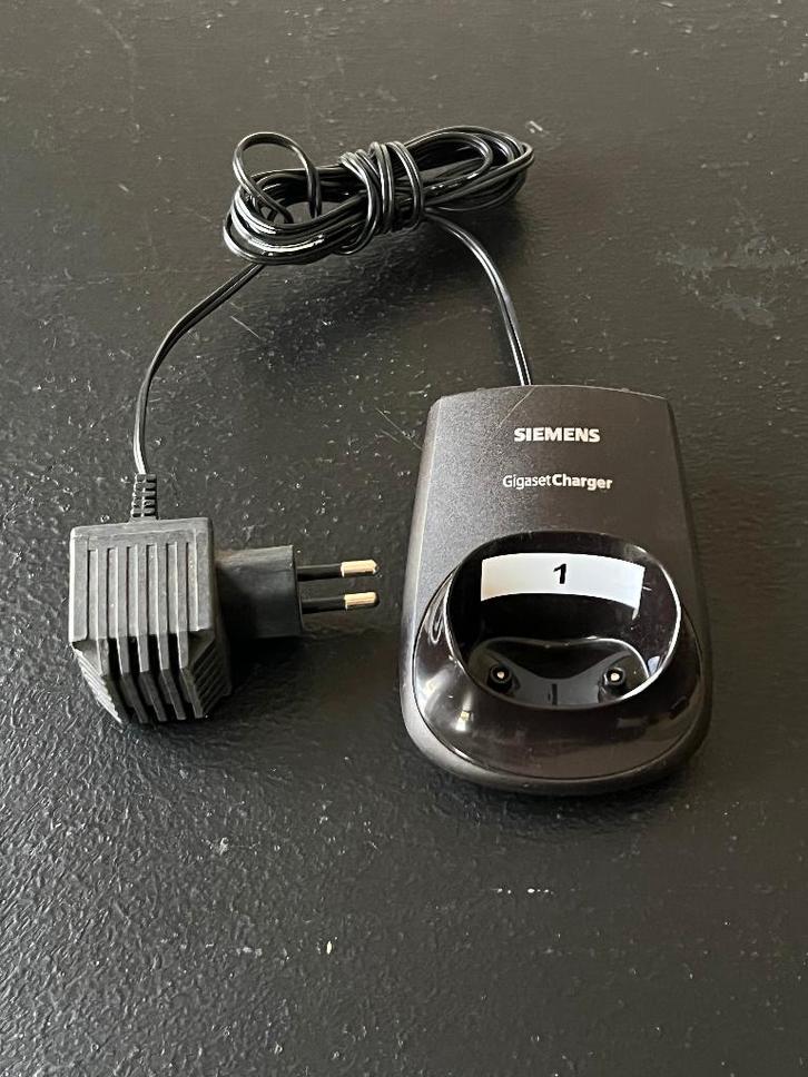 Siemens Gigaset Charger met voeding, Telecommunicatie, Vaste telefoons | Handsets en Draadloos, Gebruikt, 1 handset, Ophalen of Verzenden