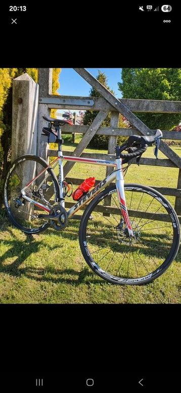 Stevens Aspin Disc beschikbaar voor biedingen