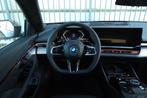 BMW 5 Serie Touring 530e M Sport Automaat / Panoramadak / Tr, Automaat, 1998 cc, Achterwielaandrijving, Zwart
