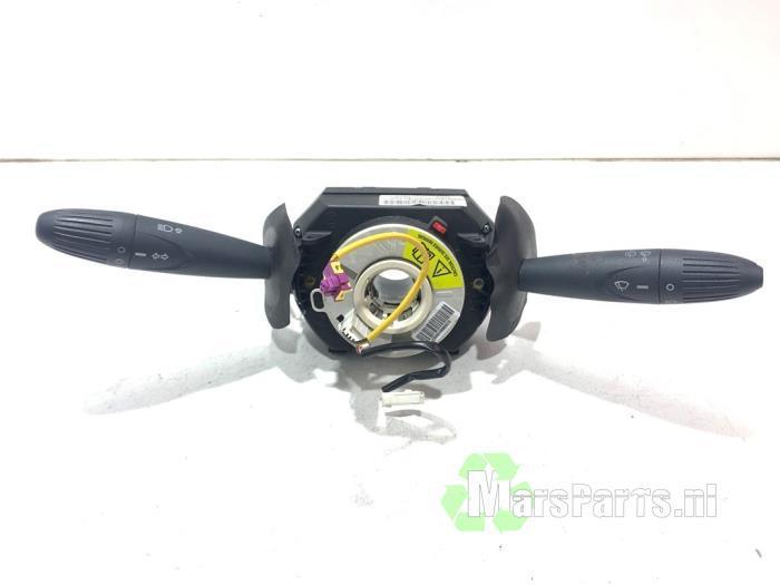 Combischakelaar Stuurkolom van een Ford KA, Auto-onderdelen, Dashboard en Schakelaars, Ford, Gebruikt, 6 maanden garantie, 12 maanden garantie