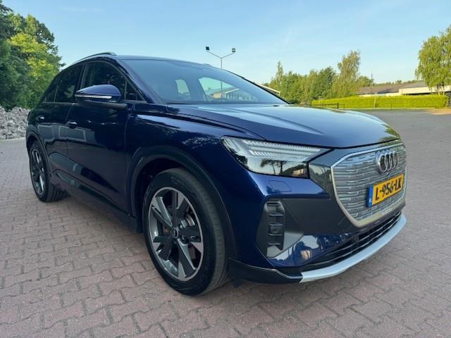 Audi Q4 e-tron 40 LAUNCH EDITION ADVANCED 77KWH CAM/HUP/ACAR, Auto's, Audi, Bedrijf, Te koop, Q4 e-tron, ABS, Achteruitrijcamera