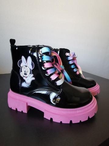 Brand new mini mouse boots  beschikbaar voor biedingen