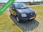 Fiat Panda 1.1 Active, Auto's, Voorwielaandrijving, 54 pk, 4 stoelen, Zwart