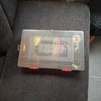 visdoos met dobbers en lockvisjes, Ophalen of Verzenden, Zo goed als nieuw