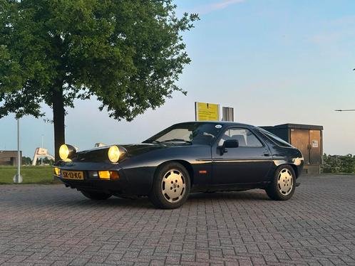 Europese oer Porsche 928 4.5 van 1980: APK apr'27, Auto's, Porsche, Particulier, Elektrische ramen, Lichtmetalen velgen, Mistlampen