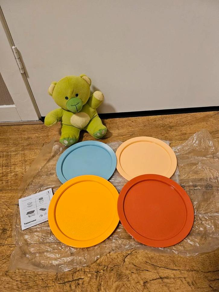 Tupperware NIEUWE kinderbordjes set, Huis en Inrichting, Keuken | Tupperware, Nieuw, Bak of Kom, Blauw, Oranje, Rood, Ophalen of Verzenden
