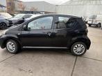 Toyota Aygo 1.0 VVT-i Now, Auto's, Voorwielaandrijving, Euro 5, Stof, Gebruikt
