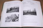 Boerderijen Vriescheloo, Groningen [2002] — Rijk geïllustree, Boeken, Ophalen of Verzenden, 20e eeuw of later, Zo goed als nieuw