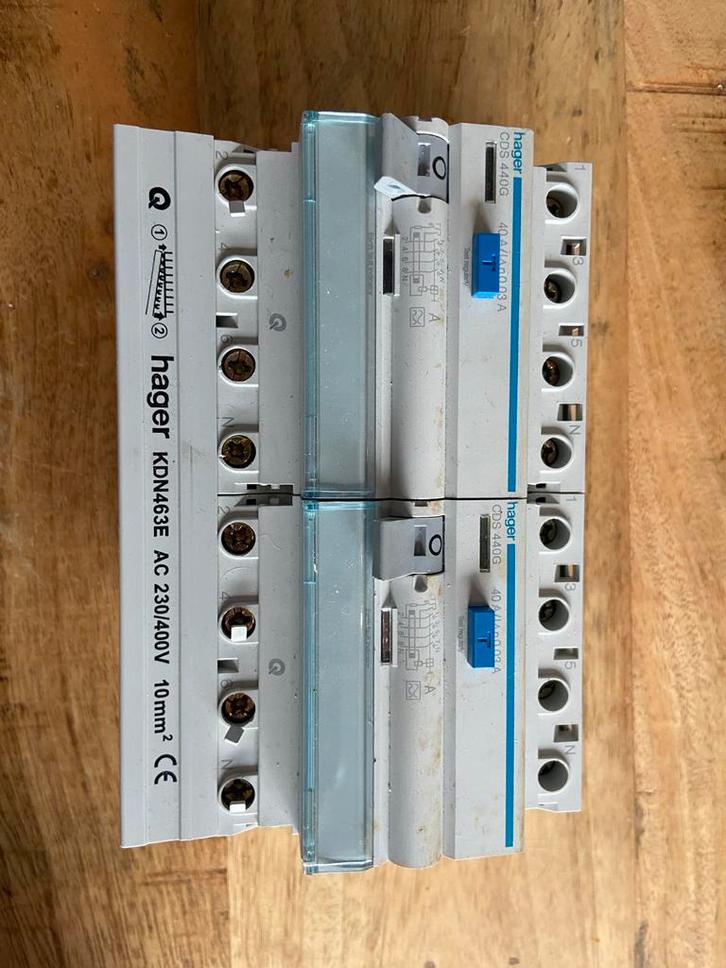 Hager CDS440G Aardlekschakelaar, Doe-het-zelf en Verbouw, Elektra en Kabels, Gebruikt, Schakelaar, Ophalen of Verzenden