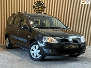 Dacia Logan MCV 1.6 Lauréate/AIRCO/TREKHAAK/NETTE STAAT/RUI beschikbaar voor biedingen