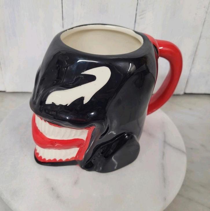 Mok Marvel Spiderman Venom, Verzamelen, Film en Tv, Zo goed als nieuw, Gebruiksvoorwerp, Ophalen of Verzenden