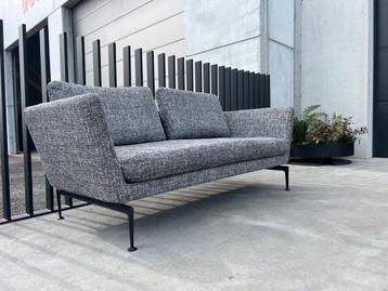 Vitra Suita sofa 2-seater , showroommodel beschikbaar voor biedingen