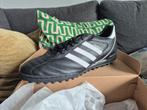 Adidas Kaiser 5 onpaar maat 46 (rechts) en 48 (links), Ophalen of Verzenden, Zo goed als nieuw