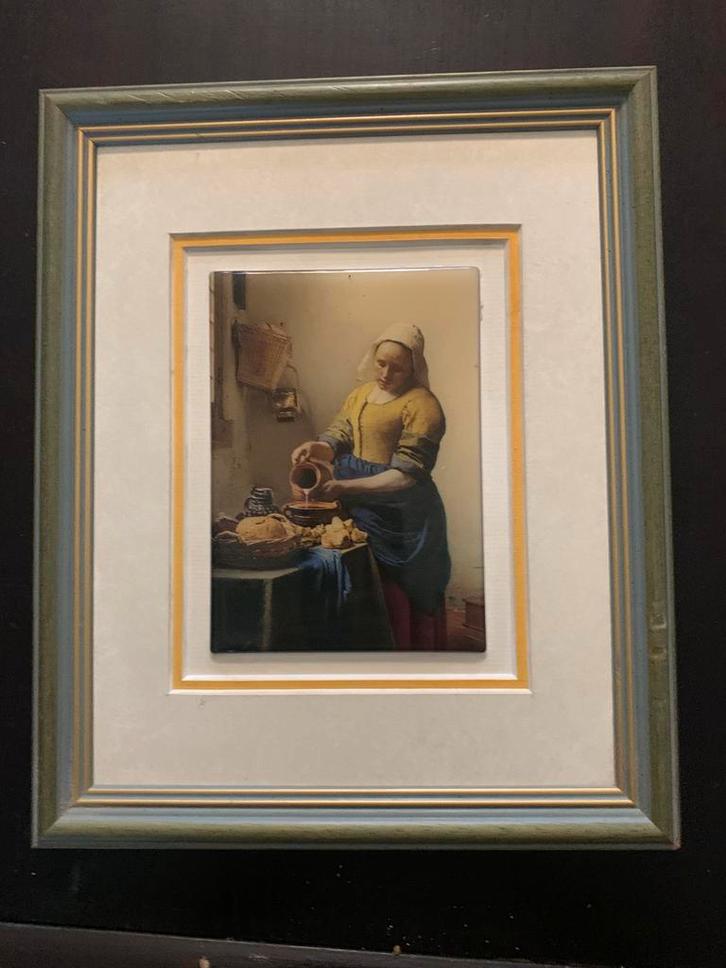 Vermeer “Het melkmeisje” keramische reproductie met lijst, Antiek en Kunst, Kunst | Overige Kunst, Ophalen of Verzenden