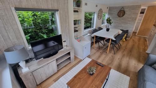 Te koop: Gemeubileerd chalet te Hoeven, Caravans en Kamperen, Stacaravans, tot en met 2, Ophalen of Verzenden