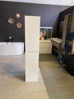 Badkamer hoge kast mat wit licht beschadigd 170 cm goedkoop, Huis en Inrichting, Kasten | Kledingkasten, Ophalen, Minder dan 50 cm