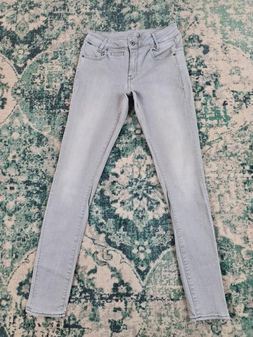 G-star raw D-staq 5-pkt mid skinny W28 L30 WMN Tulsi2830, Kleding | Dames, Spijkerbroeken en Jeans, Zo goed als nieuw, W28 - W29 (confectie 36)