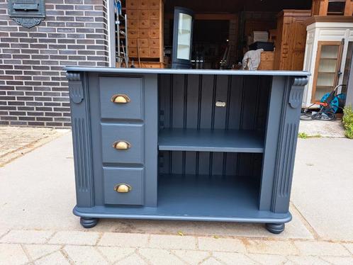 Grijs ladekastje tv kastje, Huis en Inrichting, Kasten | Ladekasten, Gebruikt, Minder dan 100 cm, 100 tot 150 cm, 25 tot 50 cm