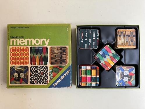 CHARLES EAMES Traveller Memory RAVENSBURGER 1974 compleet, Antiek en Kunst, Kunst | Designobjecten, Ophalen