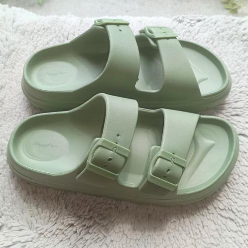 Happy Flops / Happy Cushers maat 39 / 40, Kleding | Dames, Schoenen, Nieuw, Slippers, Groen, Ophalen of Verzenden