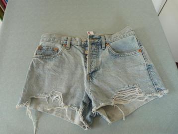 lichtblauwe denim short korte broek van Mango , mt 34 beschikbaar voor biedingen
