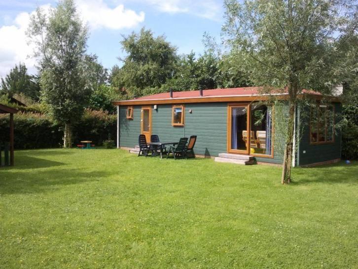 Te huur Chalet Heerenveen Joure Wolvega Sneek Gemeubileerd, Huizen en Kamers, Huizen te huur, Friesland, Vrijstaande woning, Direct bij eigenaar