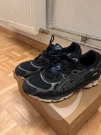 ASICS marineblauw, Ophalen of Verzenden, Zo goed als nieuw, Hardloopschoenen, Asics