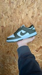 Nike Dunk Olive Green - Maat 38, 39, 40, Ophalen of Verzenden, Nieuw, Overige kleuren