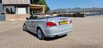 BMW 1-Serie 2.0 118I Cabrio AUT 2011 Zwart, Auto's, Euro 5, Achterwielaandrijving, Beige, Cabriolet